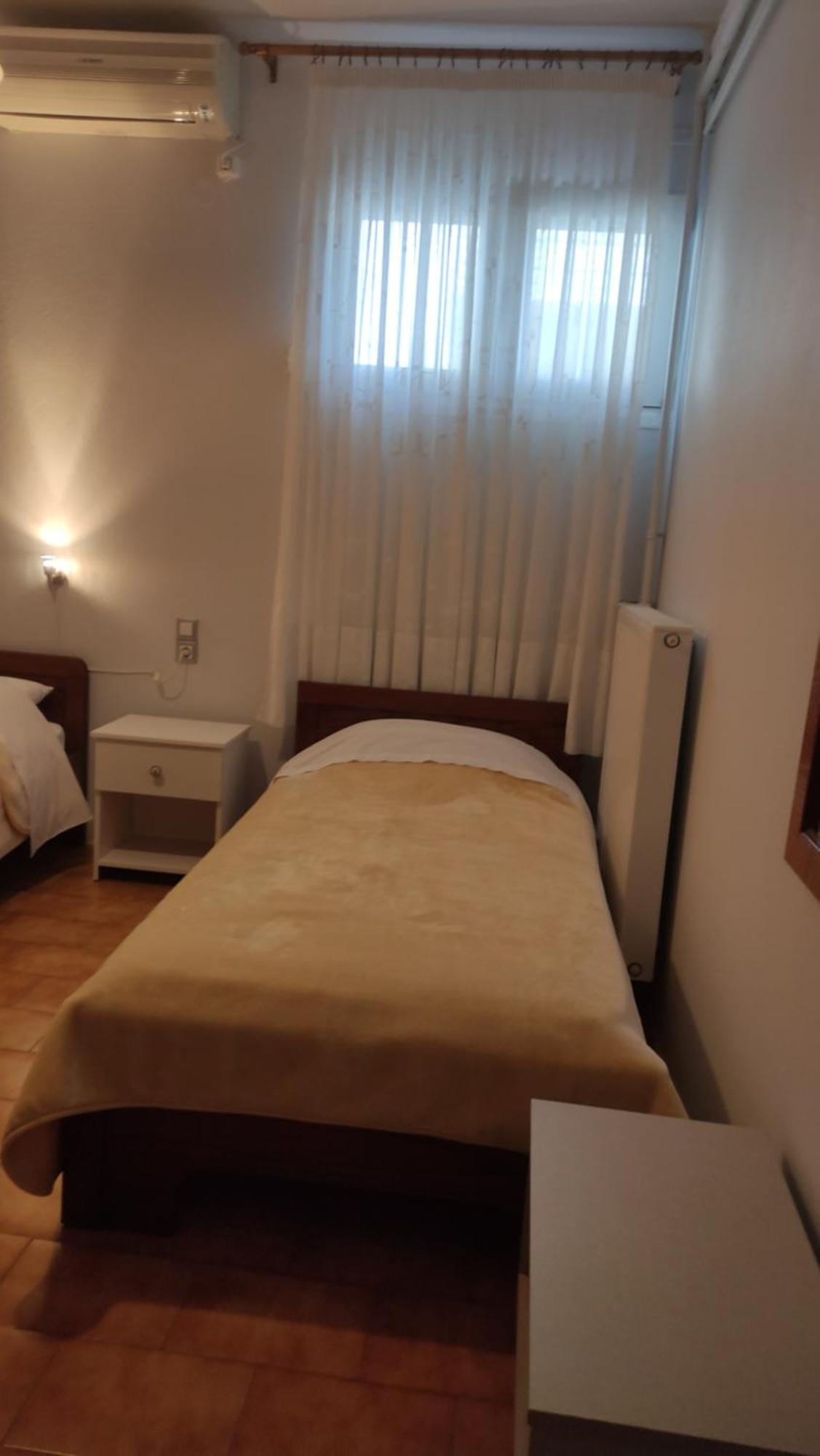 Eleni'S Rooms 이오아니아 외부 사진
